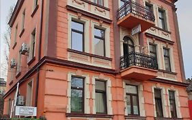 KM!Sofia - Стаи за гости